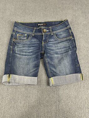Rewind Womens Juniors Size 5 Bermuda Shorts Cuffed Hem & Yellow Stitching